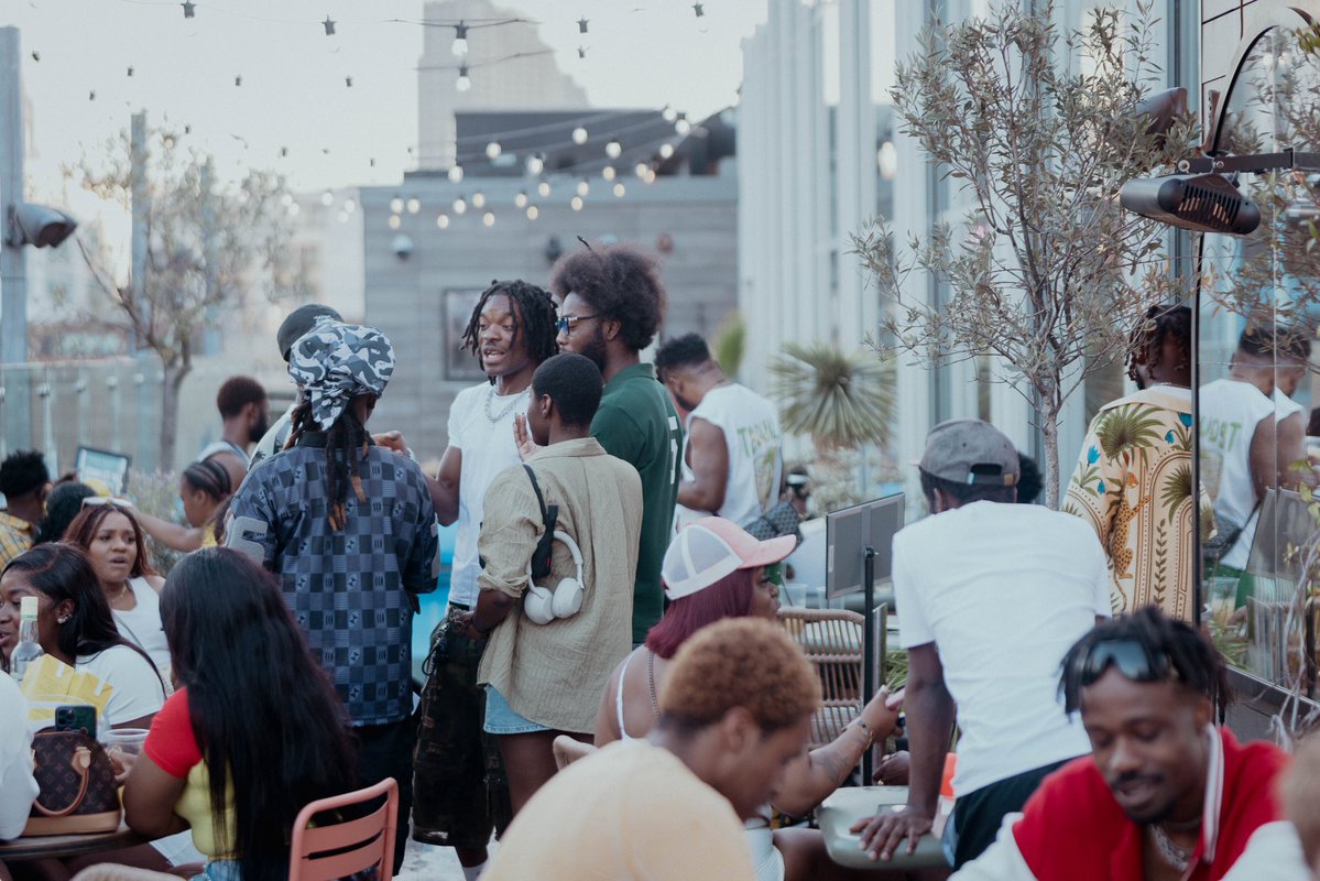 _YELLOWSTUDIO_'s tweet photo. London showed us love. 

Thank you to everyone that pulled up, supported, celebrated and shared this moment with us for Yellow Studio’s one year anniversary. What started as an idea continues to grow into a real community across cities, cultures and people.

The story continues https://t.co/ftZHrMXulS