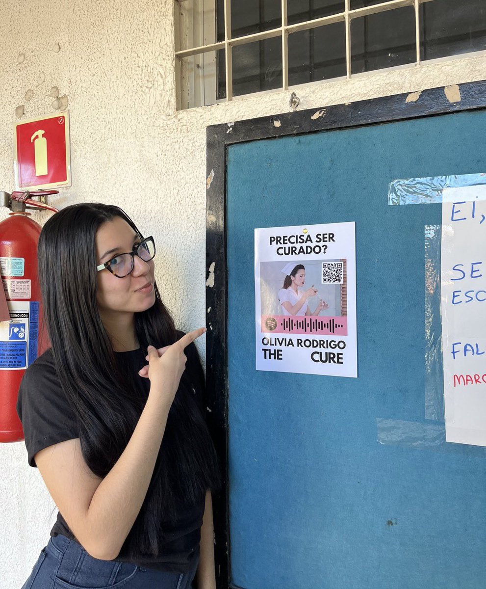 Update Olivia Brasil tweet media