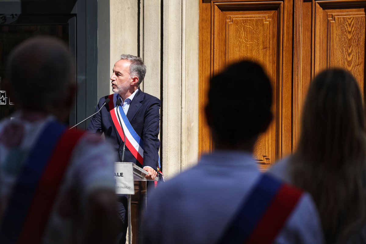 egregoire's tweet photo. Paris fait l’histoire autant que l’histoire fait Paris. C’est ici, qu’a eu lieu, le 27 mai 1943, il y a 83 ans seulement, la première réunion du Conseil National de la Résistance.

Ce combat est plus que jamais d’actualité. Résister au déclinisme, à la division, aux discours de haine, résister au masculinisme, au racisme, à la stigmatisation, résister pour la liberté. 

Paris doit être le cœur de cette résistance.

📸 Guillaume Bontemps - Ville de Paris