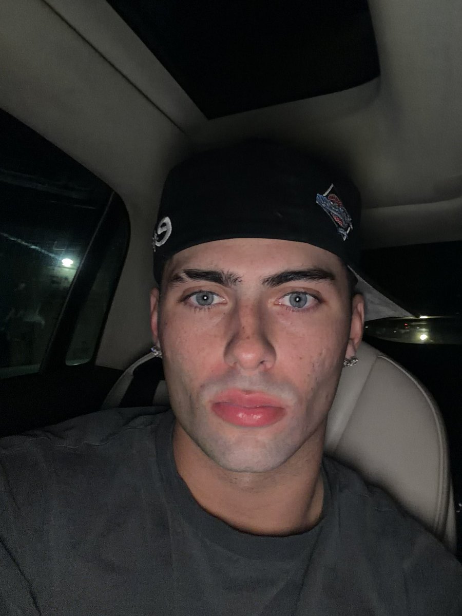 Braeden tweet media
