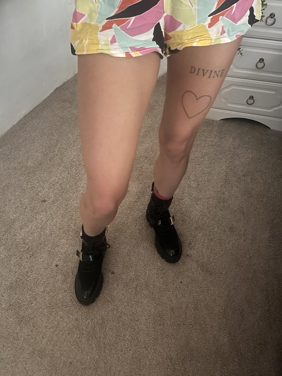 Mistress Firecracker tweet media