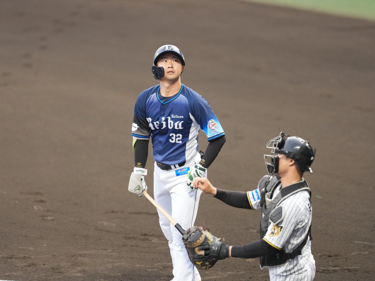 山ちゃんこの日はノーヒット 最終打席を終えた表情はとても悔しそうで