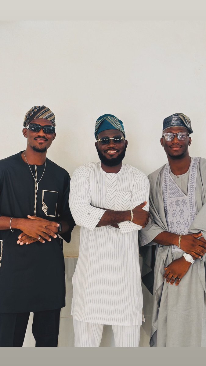 mheedoflagos's tweet photo. EID Kabir🌙 

From yours truly

#eid #EidKabir https://t.co/OoGYcEWHnb