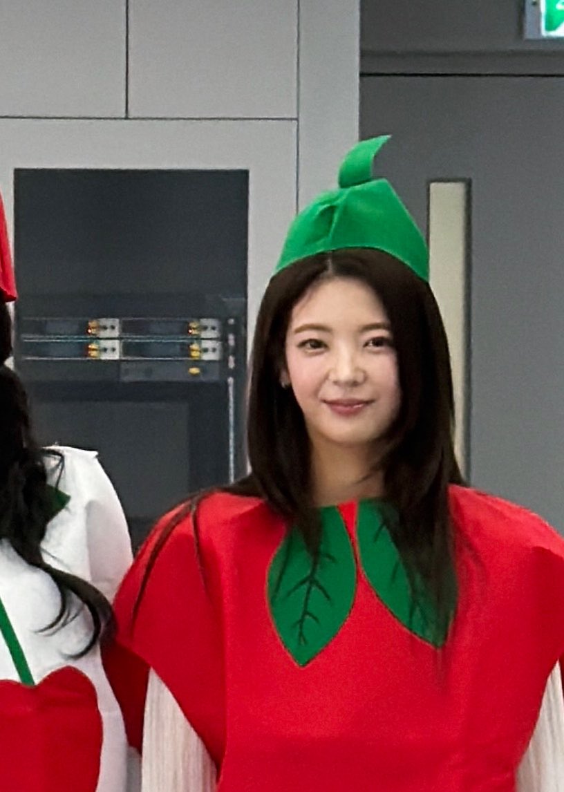 O72I_VI7's tweet photo. 꺅 귀요미 토마토 >< 🍅🍅 https://t.co/JIaDZExhf5
