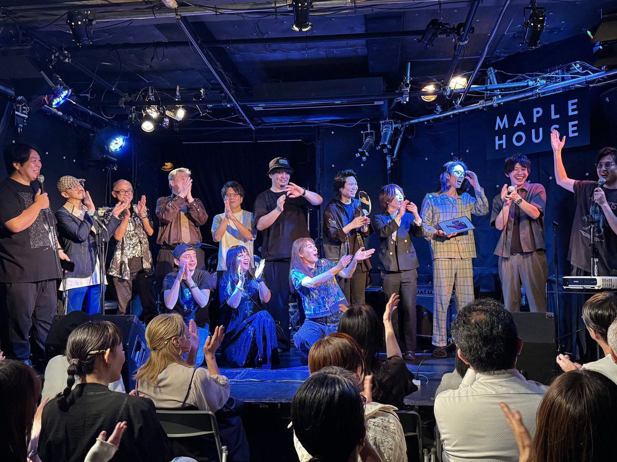 arigato_ami's tweet photo. とてつもない凄い怪談ばかりが連発！
素晴らしい大会「クダマツヒロシ2026」
優勝は...
なんとクダマツヒロシさんでした！！
白熱の勝負。
むちゃくちゃ面白かった！
どの怪談も最高でした！
フロアのみなさんも最高でした！
ありがとうございました！怪談最高！！
.
#ホームタウン #佐藤陽介 #いたこ28号
#バーミヤン市谷 #オダギリダイキ #富田安洋
#吉乃くくる #オオタケ #はおまりこ
#空原涼馬 #影野ゾウ #八重光樹
#佐伯つばさ #クダマツヒロシ /MC #ぁみ