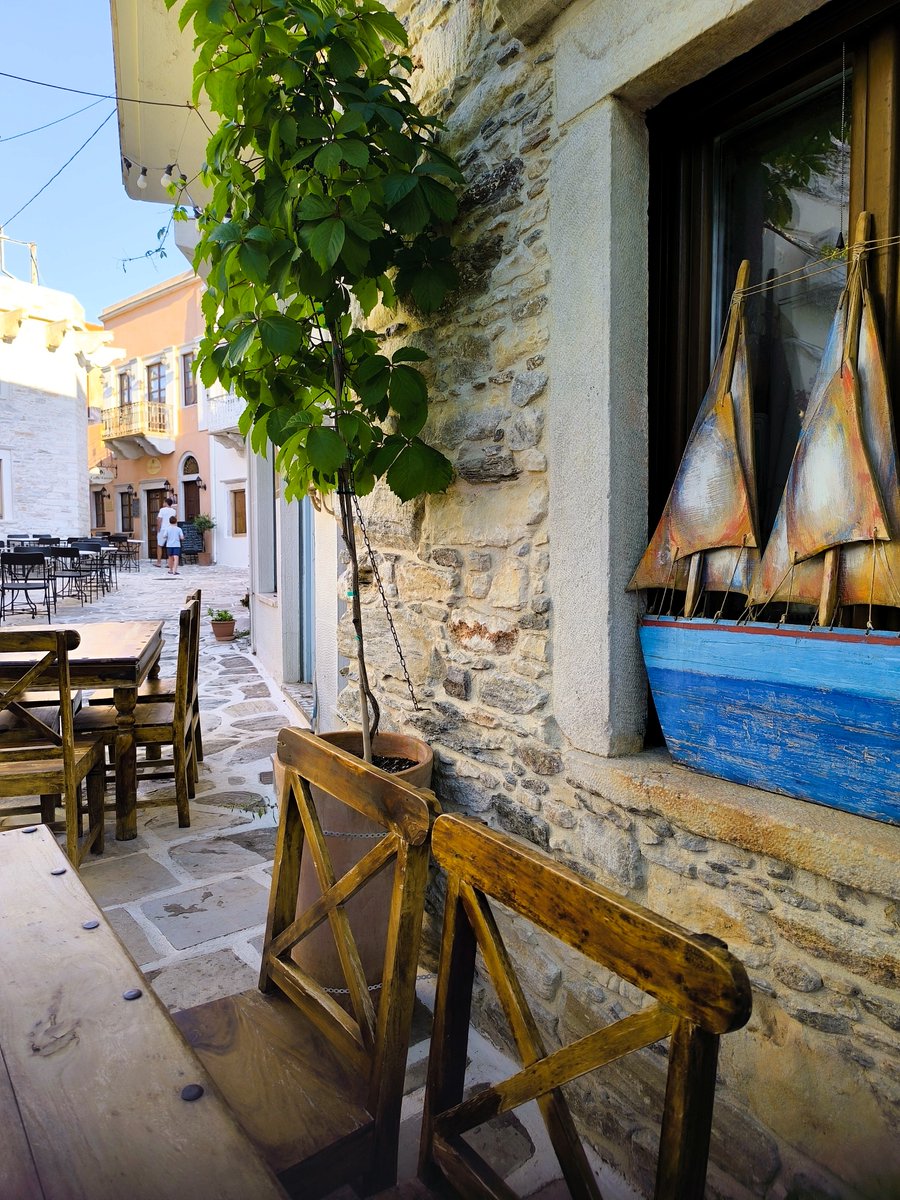 melon_masque's tweet photo. #travel #lovelyplaces #photoshooting #capture #moments #memories #greekislands #greekbeauty #greece #space #σπεις #escapingroutine #lovetraveling
#Melon_wanderlust https://t.co/toFq9kHdml