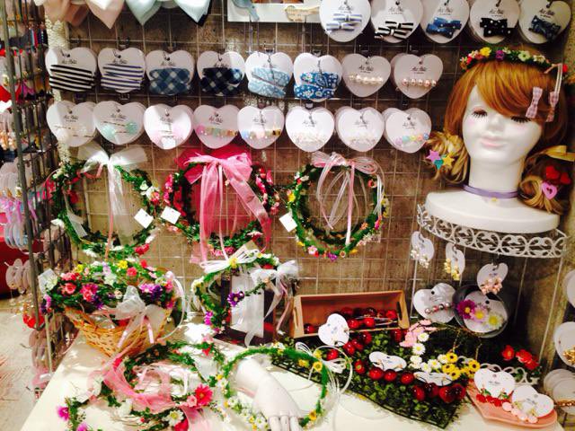 spinns_com's tweet photo. 平成SPINNS、置いときますね #流行りに乗りたい https://t.co/1Nx88gnHAO