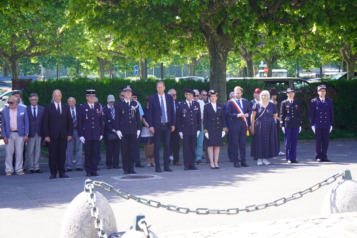 Image de Préfète de la Haute-Savoie - #Mémoire | 🇫🇷 Emmanuelle Dubée, Préfète de la Haute-Savoie, a présidé la cérémonie commémorative d