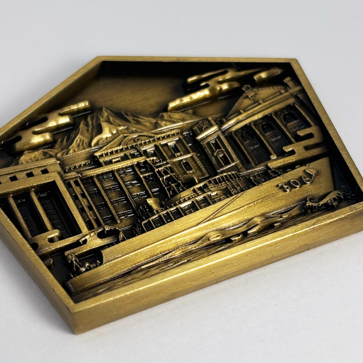新商品紹介】 ⚓部隊識別コイン メダル （掃海艇えたじま） →就役5
