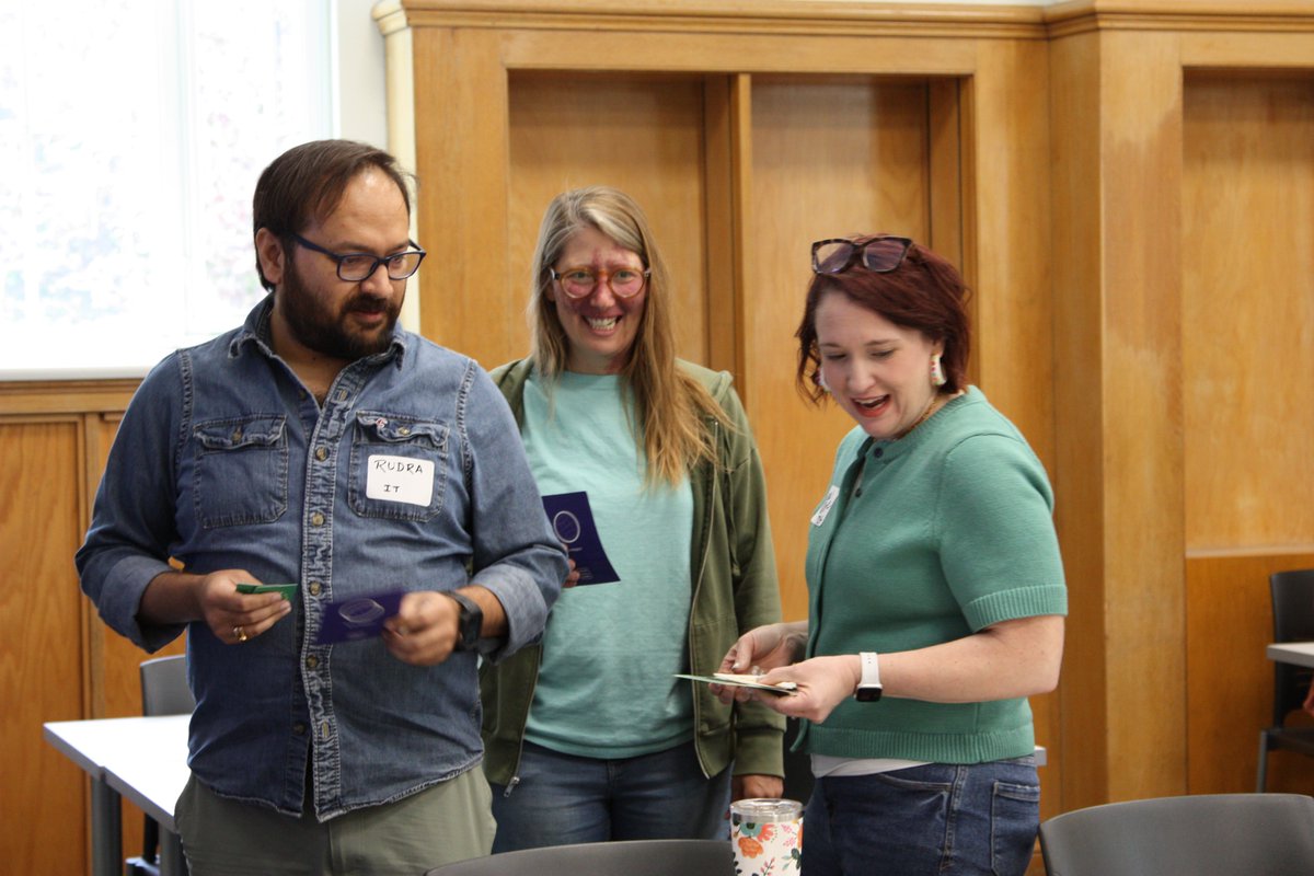 ProDevISU's tweet photo. (Re)Design Your Course for Civic Engagement and Sustainability 🌎

Director of Sustainability Elisabeth Reed led participants through a game where they worked together to balance global economics, the environment, and society. https://t.co/wBvkiZ0ii1