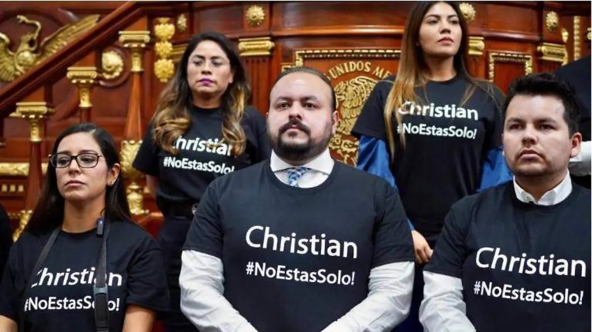 Cam Martínez tweet media