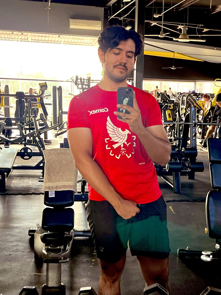 AdavAugusto's tweet photo. Ahora nos levantamos antes 💪🏼
#gymguy #fitforyourbetterlife #gaylatin #gdl https://t.co/ecPeNBRx6d