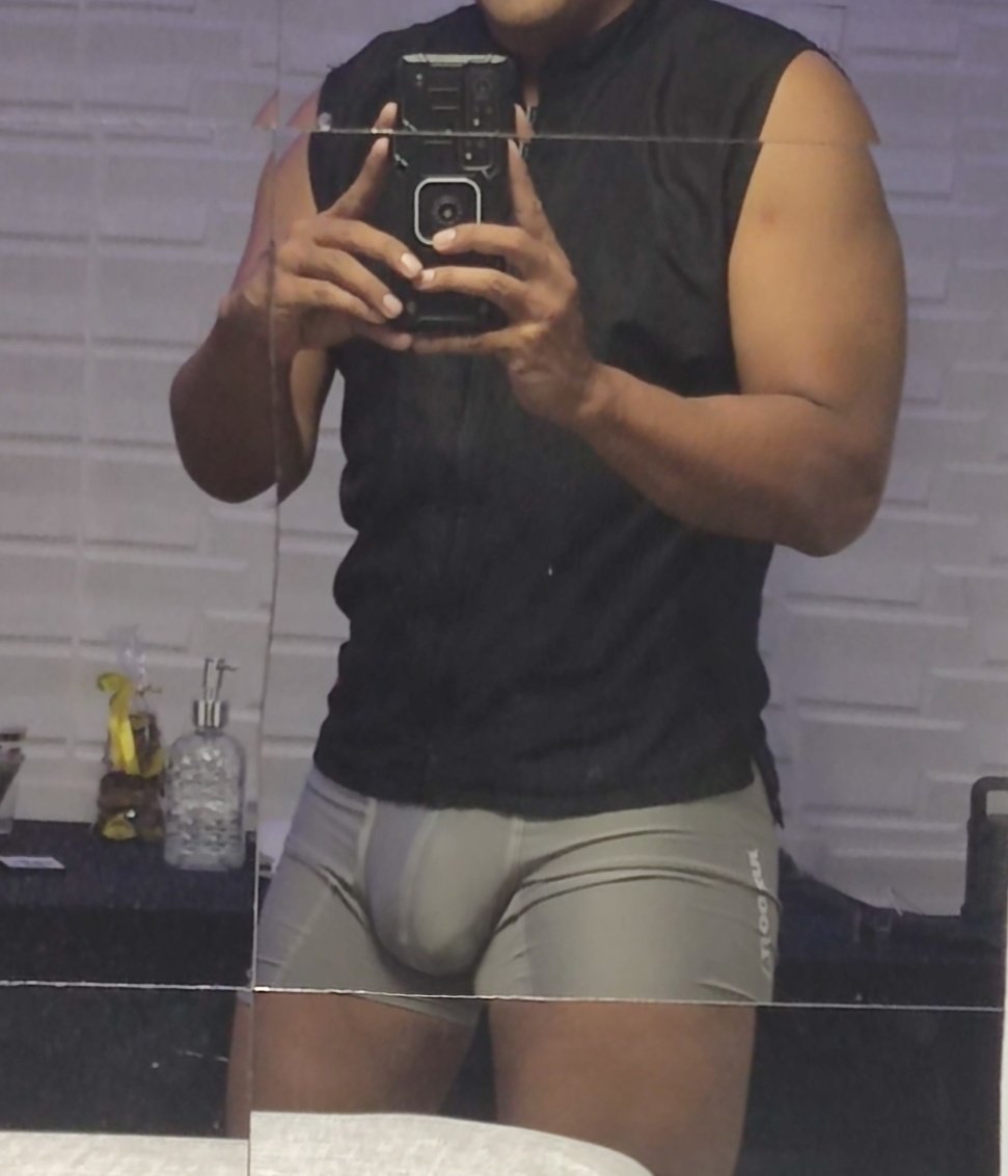 chicoccsvip's tweet photo. RELAJATE CON UN RICO MASAJE... https://t.co/BI0jr7lwUL