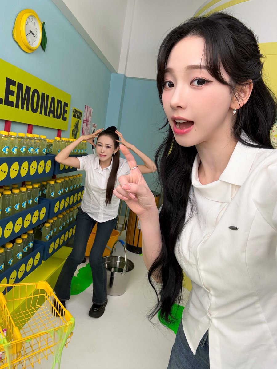 지민이 tweet media
