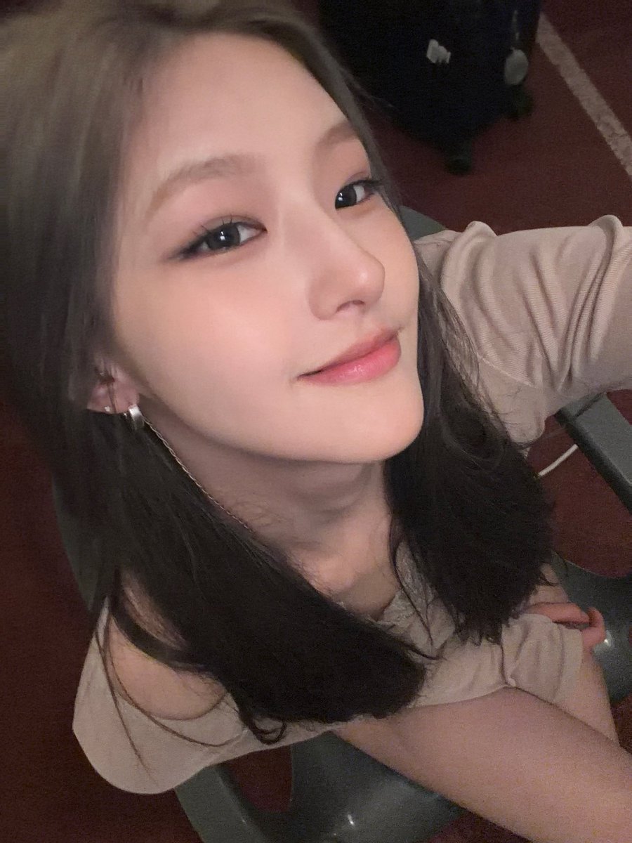 haneul_ara's tweet photo. 260527 원하늘 얼굴 진짜 너무 좋다 ..... https://t.co/EmK8GRVx3w