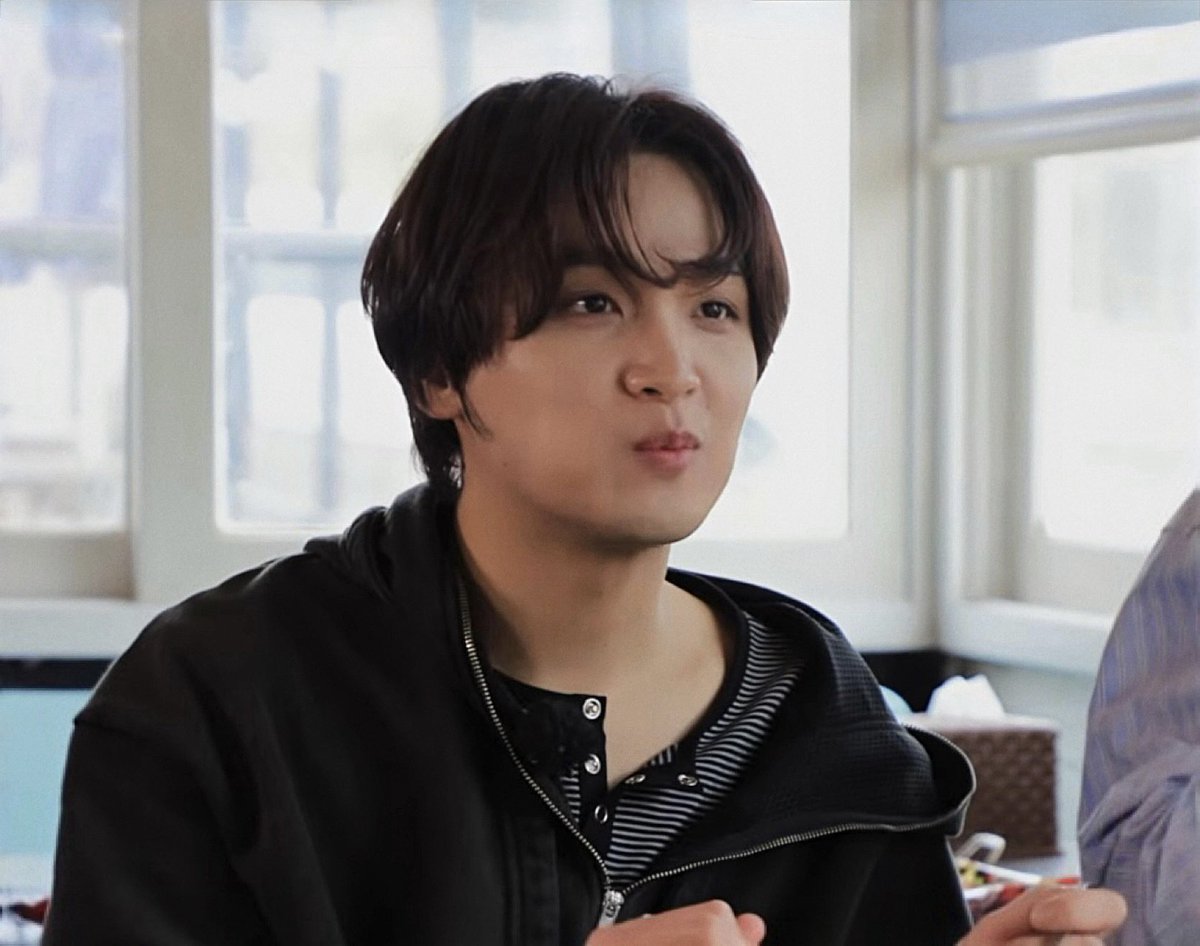 곰쮜 tweet media