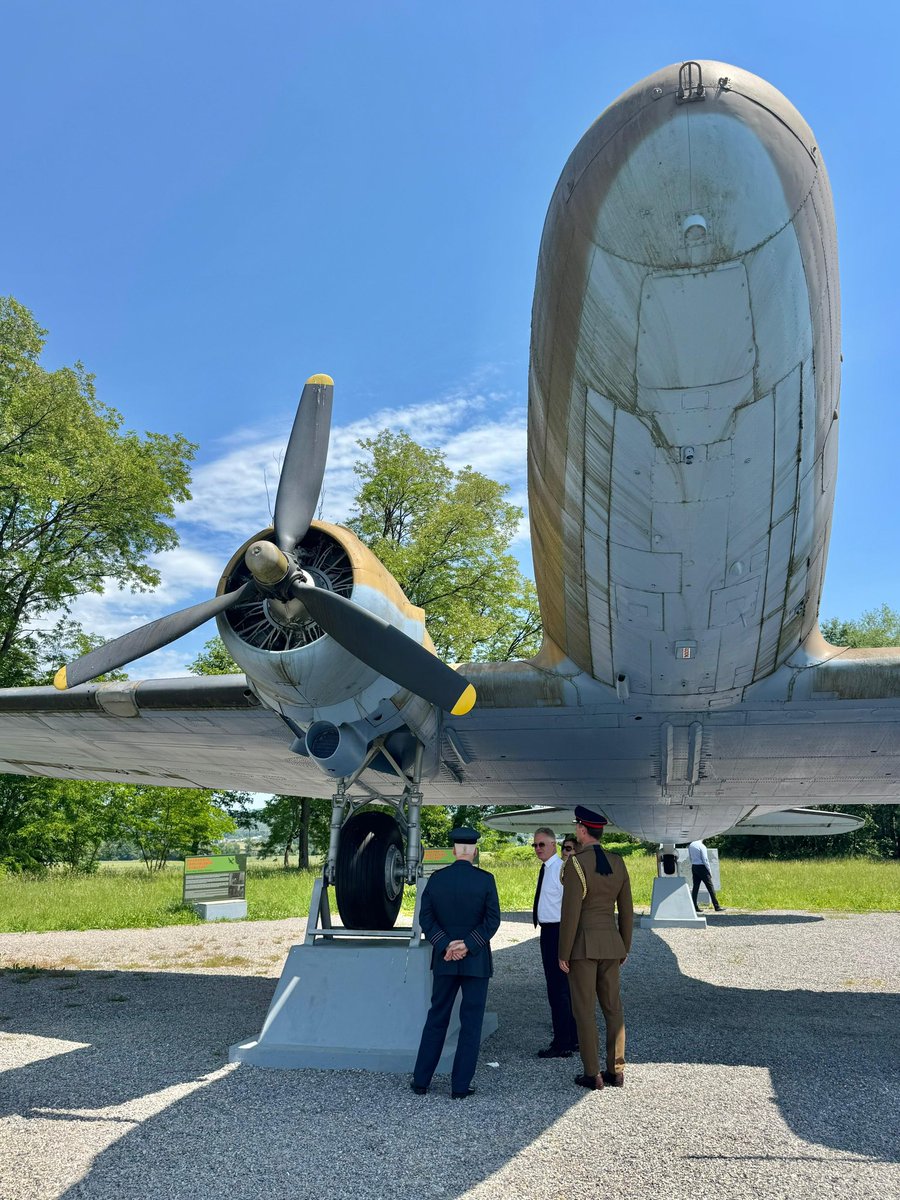 NigelMBaker1's tweet photo. 37 degrees on this warm 🌞 day in south eastern #Slovenia, so we thought we’d shelter under the wing of this #RAF C-47 Skytrain. Wonderful day in Gorni Suhor and Metlika in Bela Krajina to commemorate our wartime alliance and remember the common sacrifice of WWII. @UKinSlovenia https://t.co/TGPEGxBDqX