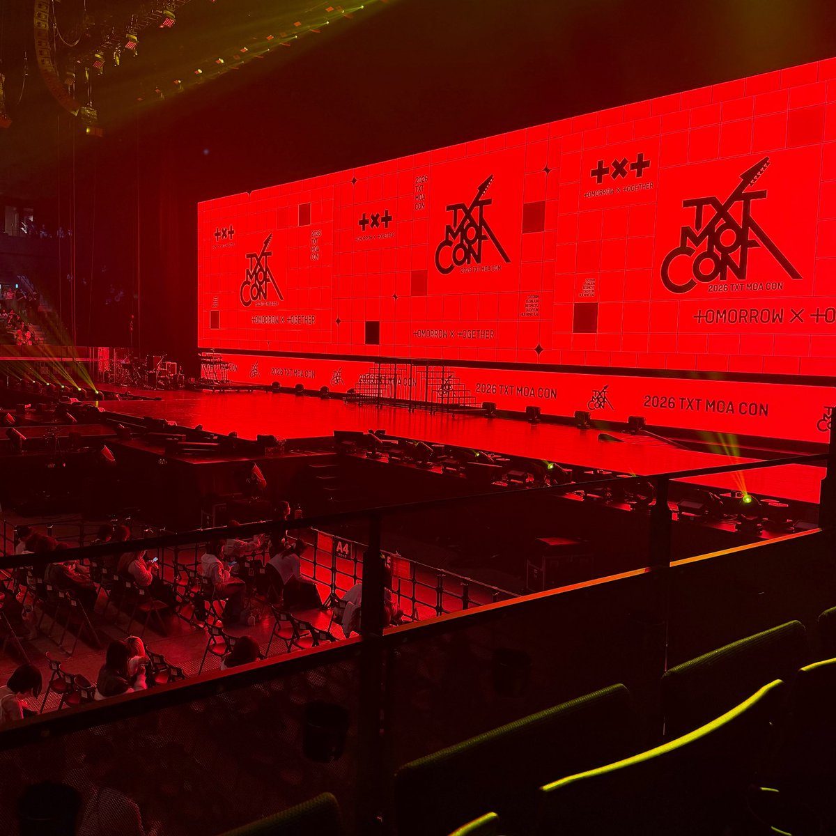 yenkun_'s tweet photo. ずっと楽しみにしてたーーー😢
しあわせ😢

#TOMORROW_X_TOGETHER #TXT
#TXT_MOACON
#2026_TXT_MOACON https://t.co/5dBFdu402t