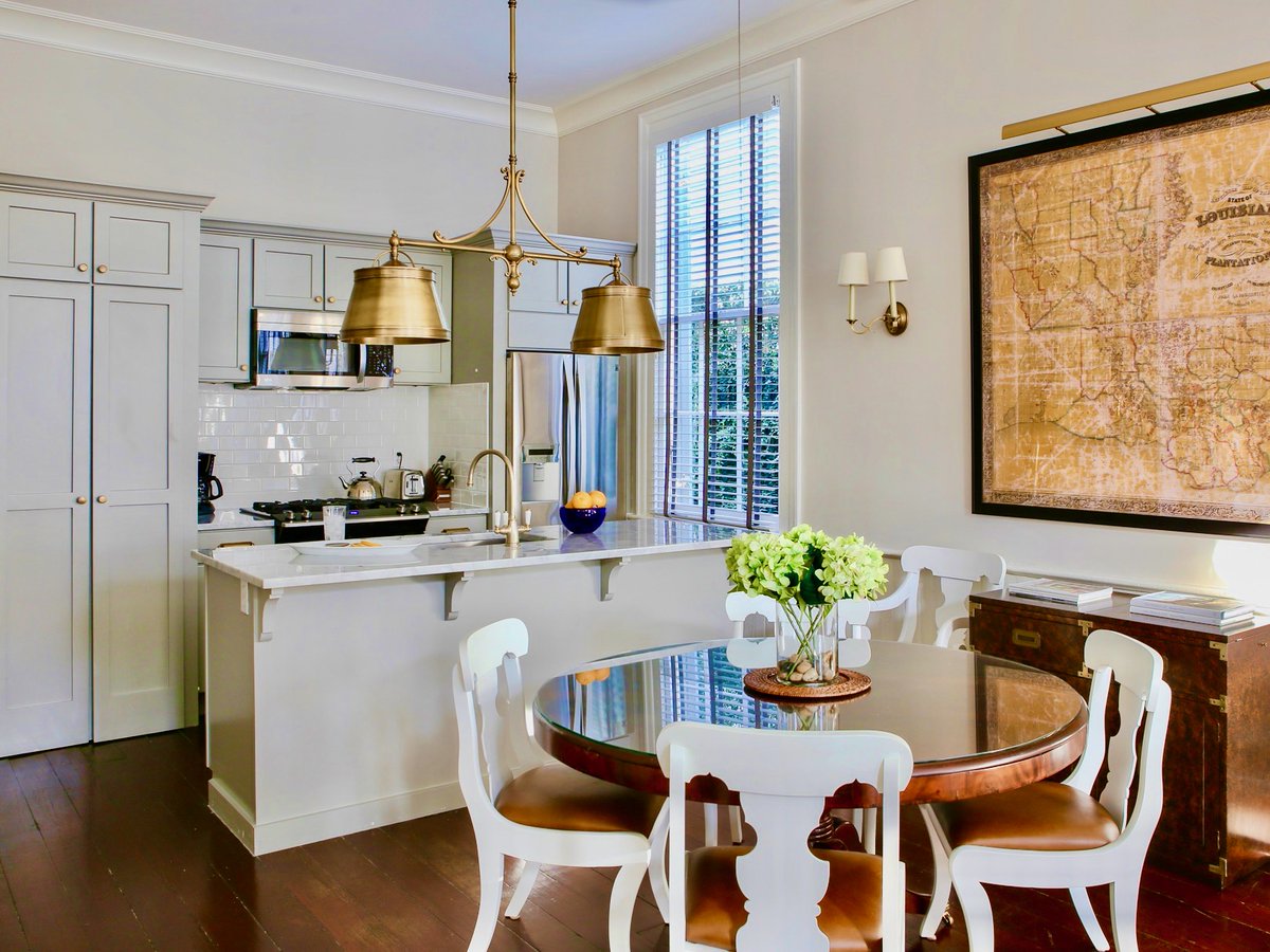 GreatmenLoft's tweet photo. Are you looking for one of those perfect Vacation Homes in New Orleans? 

One of the Best Airbnbs in New Orleans, LA?

You found it!

2 Bedrooms &amp; 2 Bathrooms
5 Minutes to French Quarter
Historic District

https://t.co/Lv19C7gcRn

#visitneworleans #louisianatravel https://t.co/FKnKtNhv8t