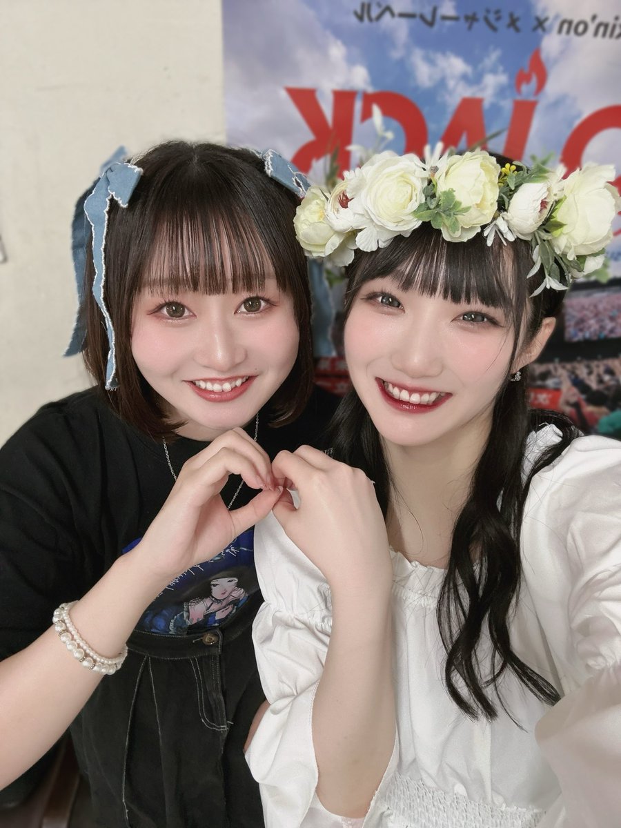 FiDZ_Chihiro's tweet photo. ぽんちひ💛💙

改めてぽんちゃんFiDZ加入3️⃣周年おめでとう🥳🌼

そして3️⃣年間一緒に肩を並べて、手を取り合って歩んできてくれて本当にありがとう😭🫶🏻

ぽんちゃんがご飯に誘ってくれたあの日から始まったふぃっず物語🤟🏻🤟🏻

ぽんちゃんと愉快な仲間たちに出逢えて毎日楽しいしこれからもよろしくだ世💐 https://t.co/VNFpco4MPx