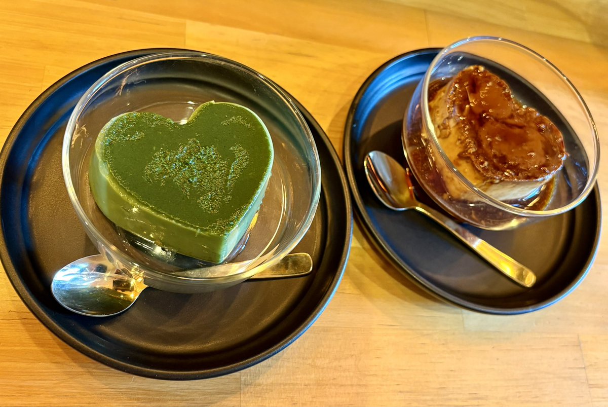 azu_min's tweet photo. 5/17(日)。吉祥寺の01COFFEEにて桜抹茶ラテと抹茶プリンとプリン。5月も半ばなのにまだ桜メニューあるの嬉しい。#桜活 https://t.co/EUAE6YLUa4