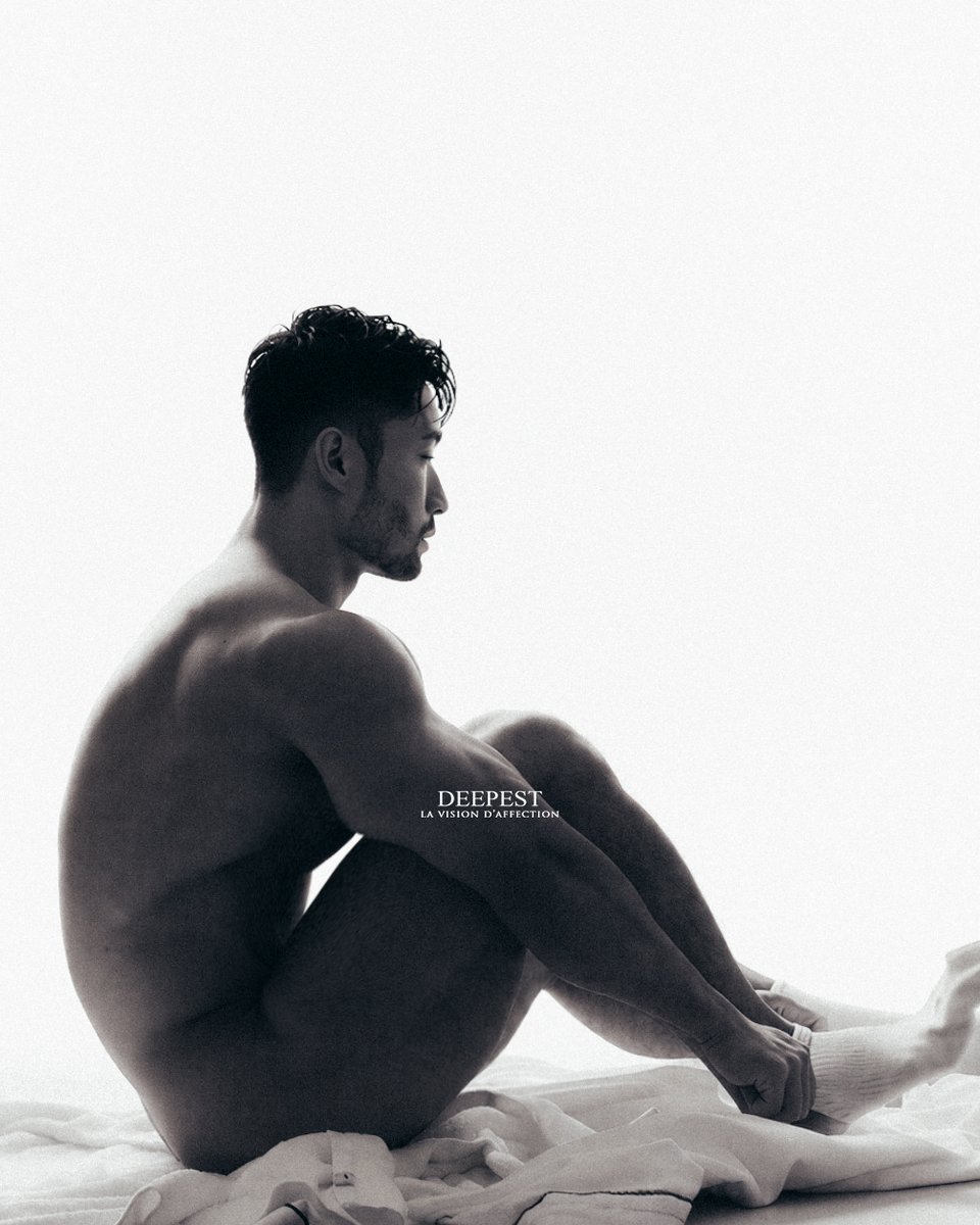 DEEPEST26's tweet photo. UNDRESS https://t.co/vr6SMAKsbm