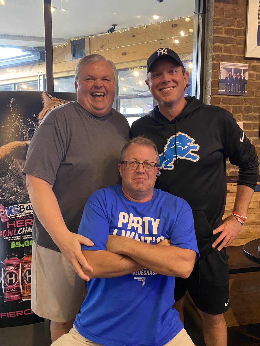 jandpsdad's tweet photo. @KSBarAndGrille So glad I got to experience your place. As an out of town fan it was a wonderful experience. https://t.co/iGqjMytvmu