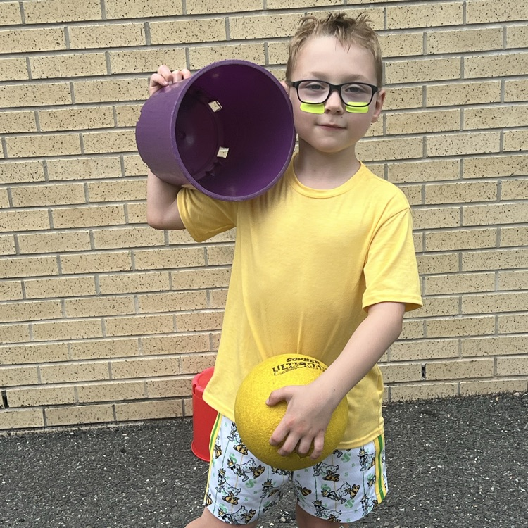 WPSWashington's tweet photo. KRO plays Angry Birds https://t.co/igO4w2BTWR