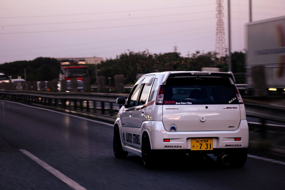 chikk971's tweet photo. @TakuyaMocho @Kucchy_hn22s FF外から失礼します。
過去車ですがこんな感じにズバッと切ってました https://t.co/qoBgK6Zivz