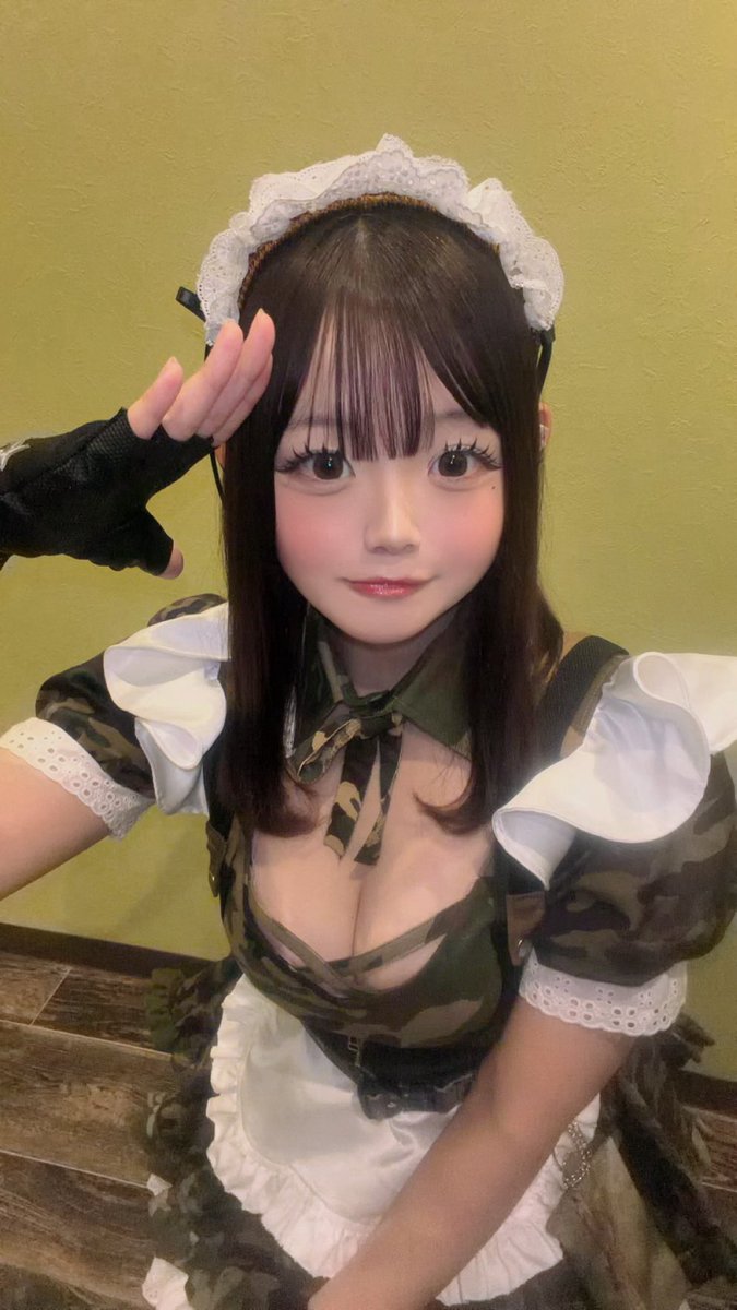 u_nlizz's tweet photo. @voh8y はじめまして！
宗右衛門町のなんば乙女司令部はどうでしょうか💞
5月オープンしたばかりのお店で、前世もないのでひよっこです🐥⸒⸒ https://t.co/SgVLCZ20d3