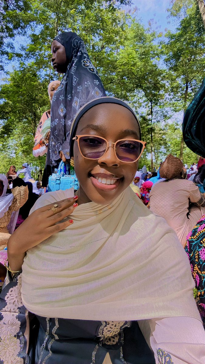 Aishat_bisola tweet media