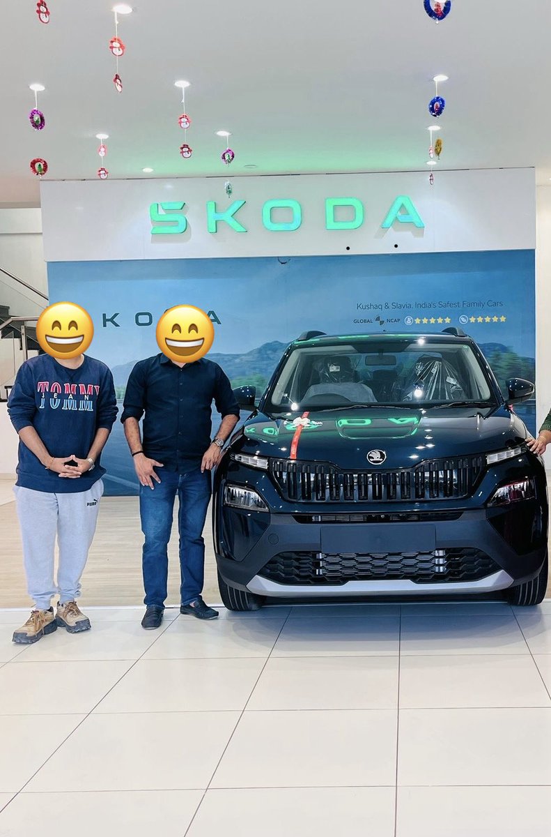 Just_A_Guy_ts's tweet photo. 4-5 years of sacrificing everything for CRT &amp; Trading. 
While others were wasting time, I was studying charts every single day.

The last 6-8 months is where everything finally clicked.

Today, I bought my first car from trading profits alone. 🚘📈

Most people quit too early. https://t.co/pFGfbLwTvv
