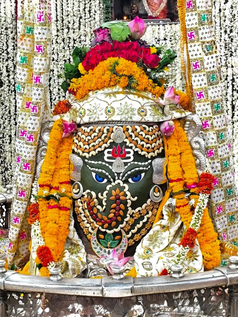 12Jyotirling's tweet photo. श्री महाकालेश्वर संध्या आरती दर्शन | 27.05.2026

Shri Mahakaleshwar Sandhya Aarti Darshan | 27.05.2026 https://t.co/c7E9gdWal6