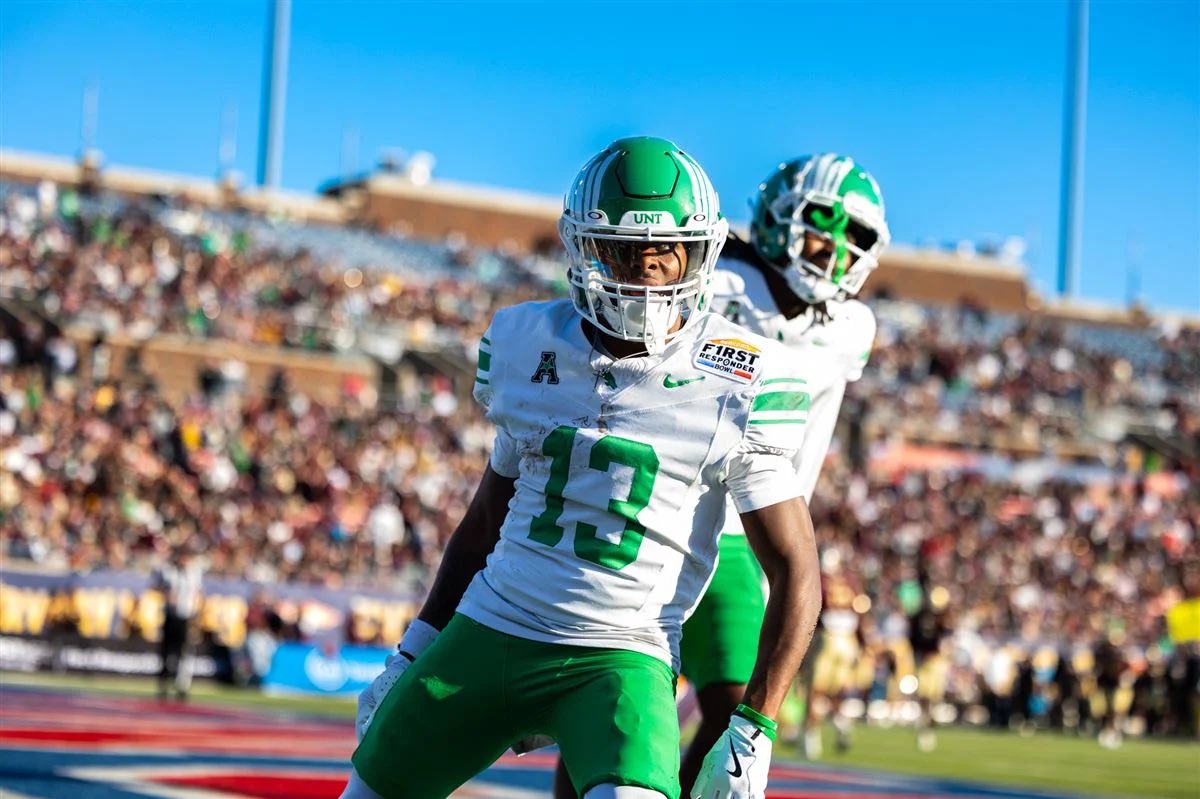 JaydenVessell's tweet photo. After a great conversation with @CoachPowledge I am blessed to receive an offer from North Texas 

#AGTG @CoachFuller_CHS @da_king_son18 @CurDogFootball @MeanGreenFB @therealraygates @samspiegs @LAvsAllYall @TomLoy247 @adamgorney https://t.co/PBatG7CUvN