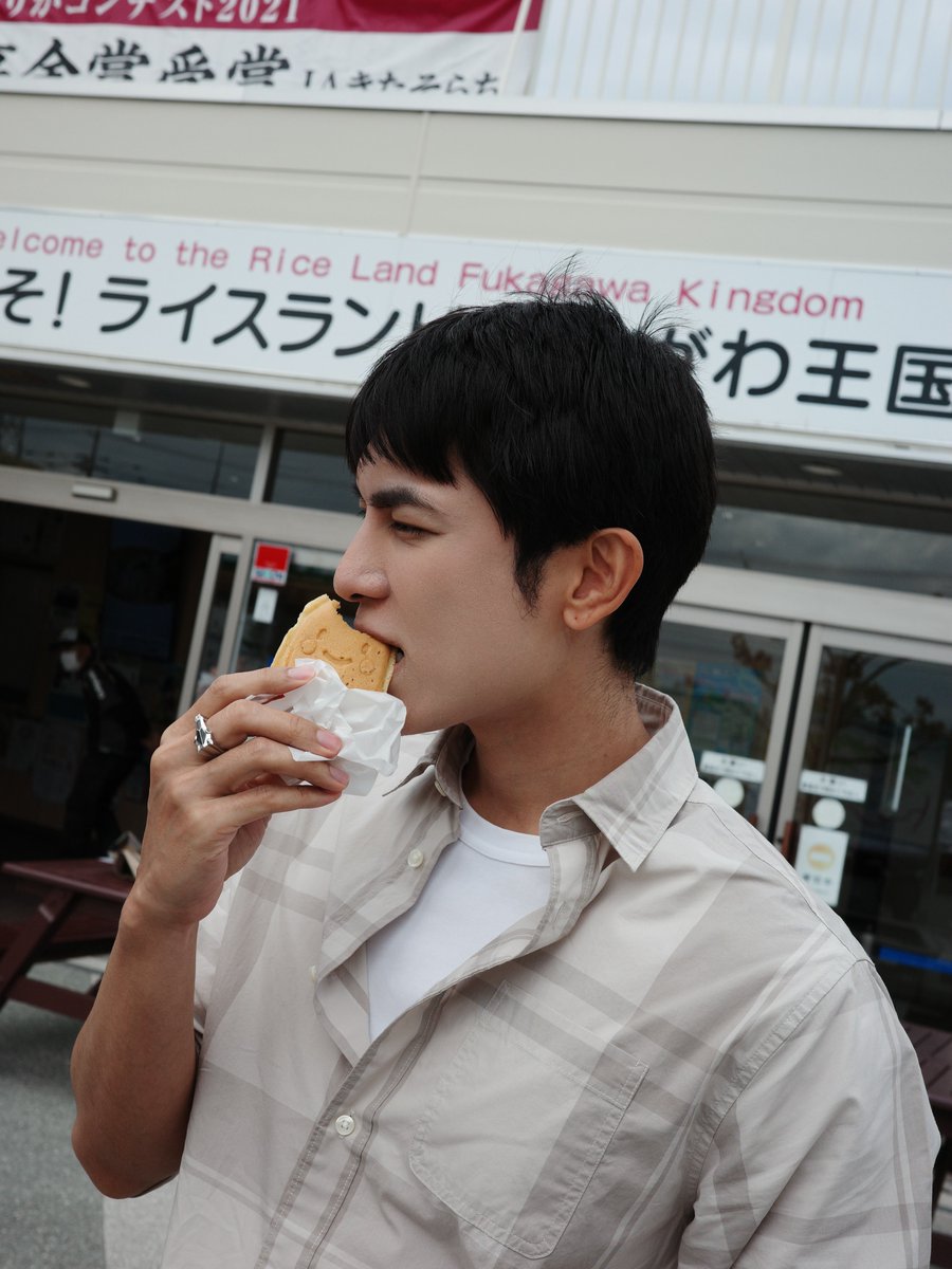モカ 𝑚𝑜𝑐ℎ𝑎 tweet media