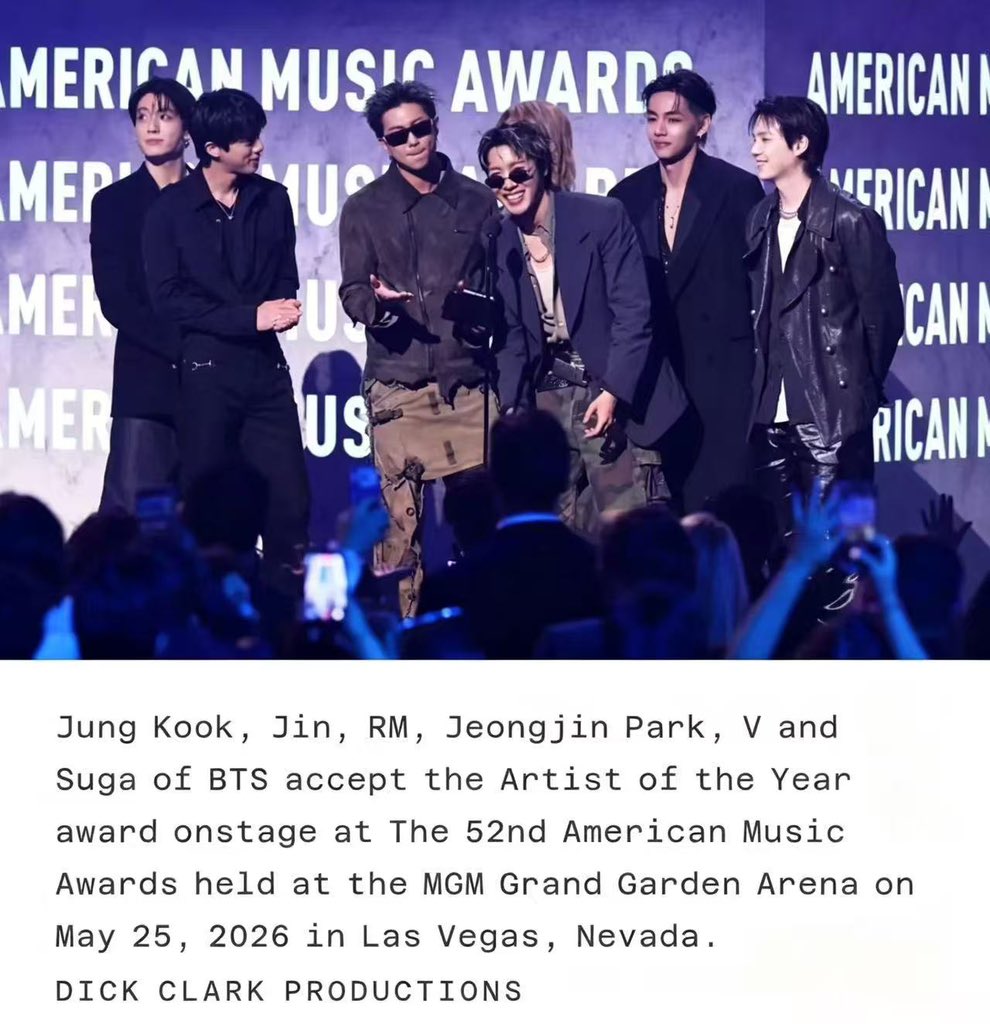 Lee0808on's tweet photo. BTS has seven members. j-hope’s name is missing among the members and also misspelled. His full name is Jung Hoseok, not "Jeongjin Park". .@billboard Please correct his name. https://t.co/JMInjVtw8Q