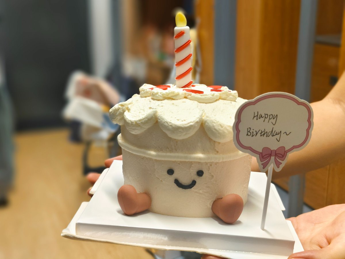 yljhyyds87282's tweet photo. #silentfaerie #eldersalt
#silentsaltcookie
#elderfaeriecookie
#cookierunkingdom
#cookierun
today is my birthday!
celebrate for myself—— https://t.co/bygk7LwWxc