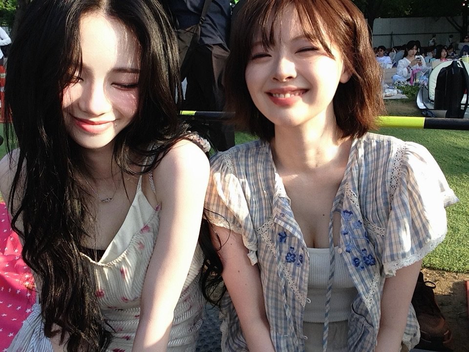 지민이 tweet media