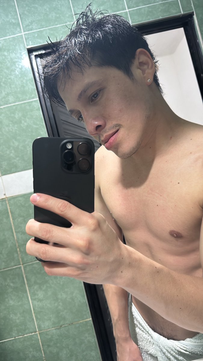 Luiarg98's tweet photo. 🙏🏻💦 https://t.co/iAYRQvd2Yf
