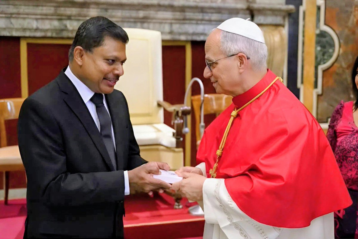 SLUNGeneva's tweet photo. Permanent Representative, His Excellency Sumith Dassanayake  @SumithDasanyake presented Credentials to His Holiness Pope Leo XIV as Sri Lanka’s next Ambassador to the Holy See with Residence in Geneva on 21 May 2026. 🇱🇰🤝🇻🇦 #DiplomacyLk 
Read More ➡️ https://t.co/leGF8VafH8 https://t.co/CQOIL5rZ8E