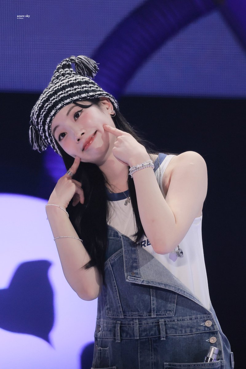 azuresky528's tweet photo. #다현이의_선율로_가득한5월
#SUNSHINEDUBU
#TWICE #트와이스 #DAHYUN #다현 https://t.co/1VoBgkI2sn