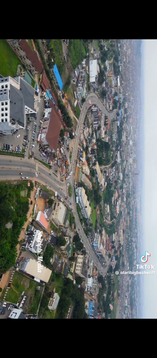 Patezzy22's tweet photo. Guess the city?
How well do you know Nigeria? https://t.co/XOlmi5jlZe