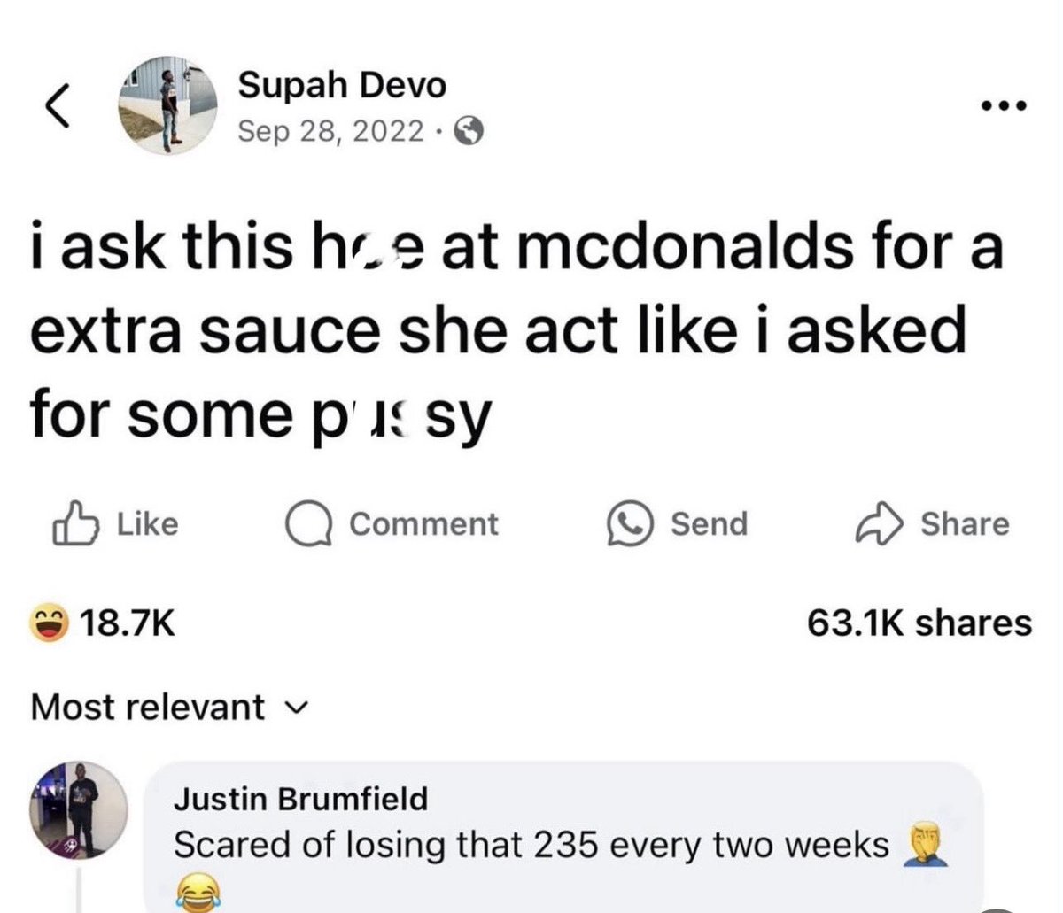 ⟢ ⟣ tweet media