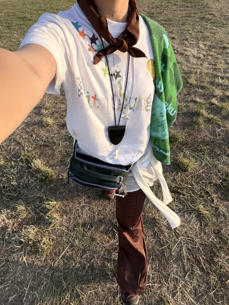 usapan___'s tweet photo. iroiro 🧑🏼‍����⛰️🍃 https://t.co/JouMUVmnB2