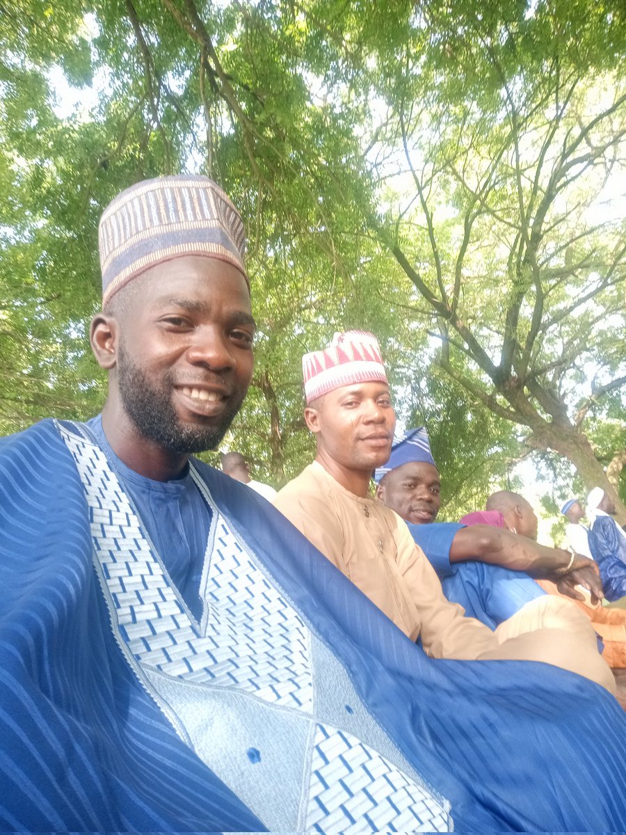AderojuBallow's tweet photo. Eild Mubarak https://t.co/9MpjszccBT
