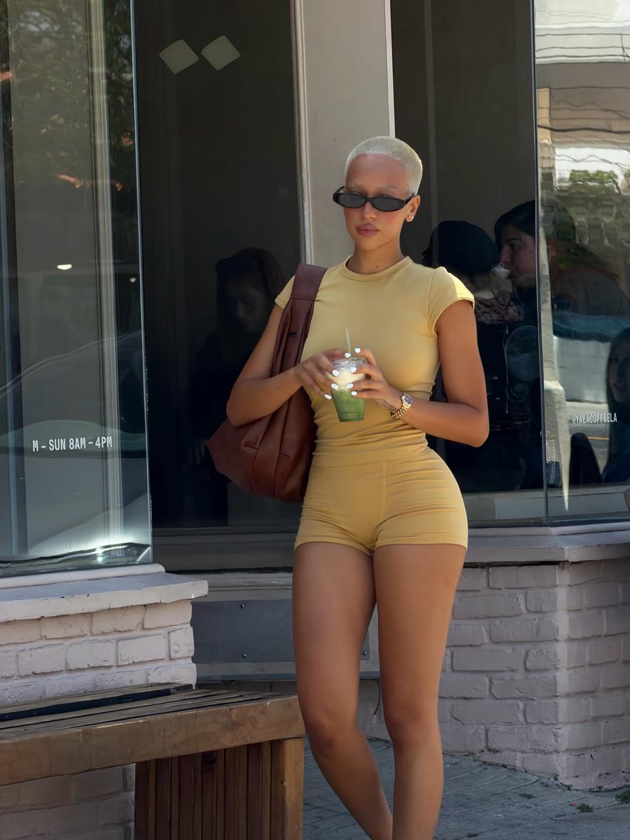 pricey BABE ❣️ tweet media