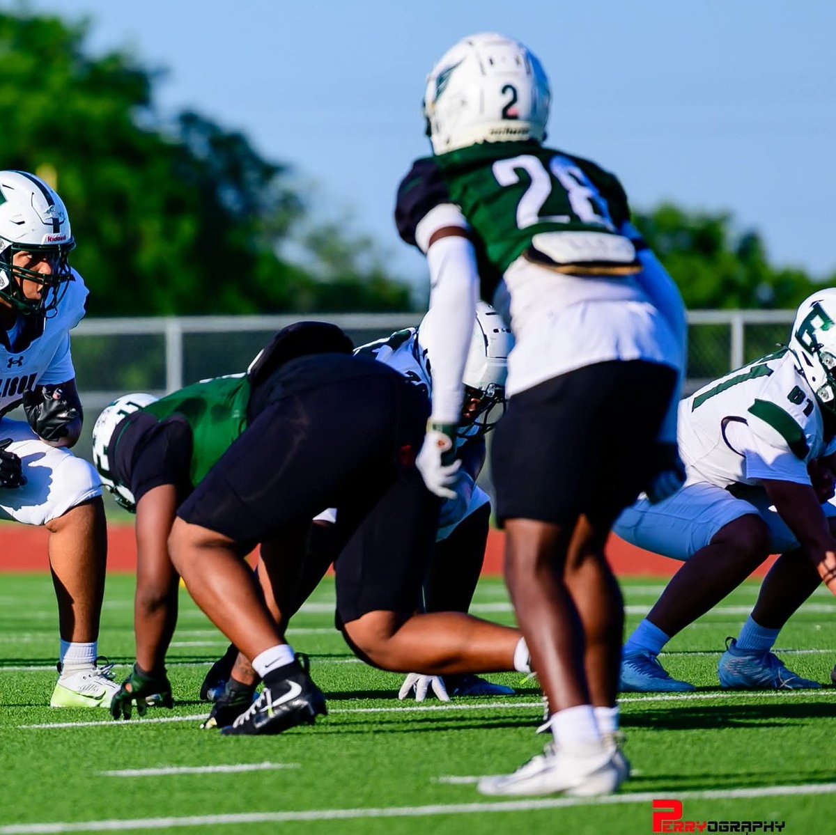 jaylen_simmons_'s tweet photo. Freshman year was truly a blessing but there's more to come Sophomore year!

@DannyServance @3threatsportsTX @coachkellison63 @CoachWillEHS @ChadSimmons_ @adamgorney @MikeRoach247 @streetziam @dctf @iam_alinedouard @TomLoy247 @GregBiggins https://t.co/fmjBfEwiVv