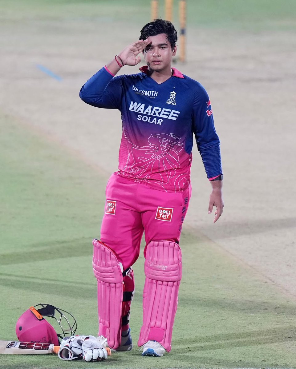 kudata286's tweet photo. Bruhhhh i am crying In happiness. The way Vaibhav is breaking records... It's like personal 
Victory. Can you believe he just 15 year old . 
Boss Baby first playoff and he smashing it.
59(19) ... The sooryavanshi show .
U are goat Vaibhav Sooryavanshi 🐐 https://t.co/4xBRKsT22d
