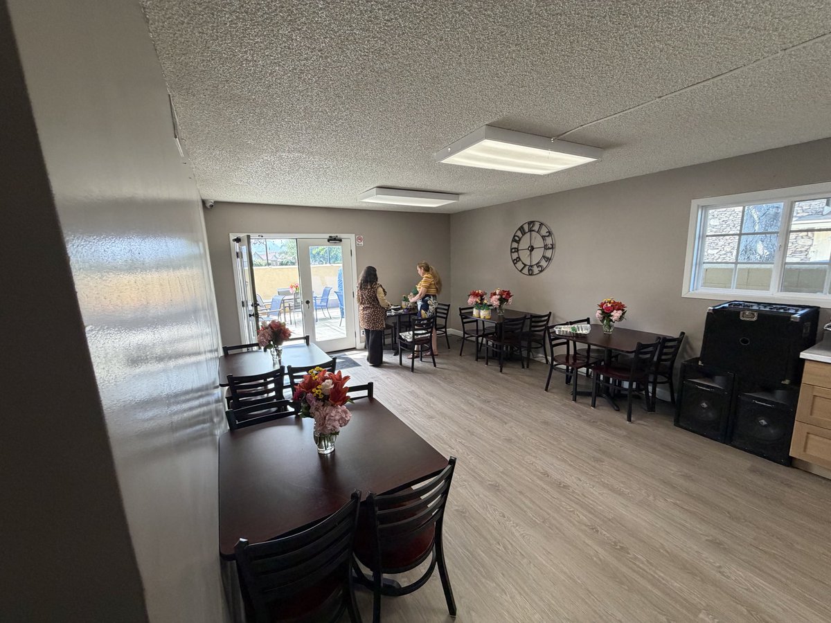 EchevarriaFor's tweet photo. It was an honor to attend the Ribbon Cutting event for the Colton Funeral Home earlier this month. 

They added a spacious new patio and gathering room for guests to spend time together during services.

I appreciate the invite from our friends at the Colton Chamber of Commerce. https://t.co/X1cErnxell