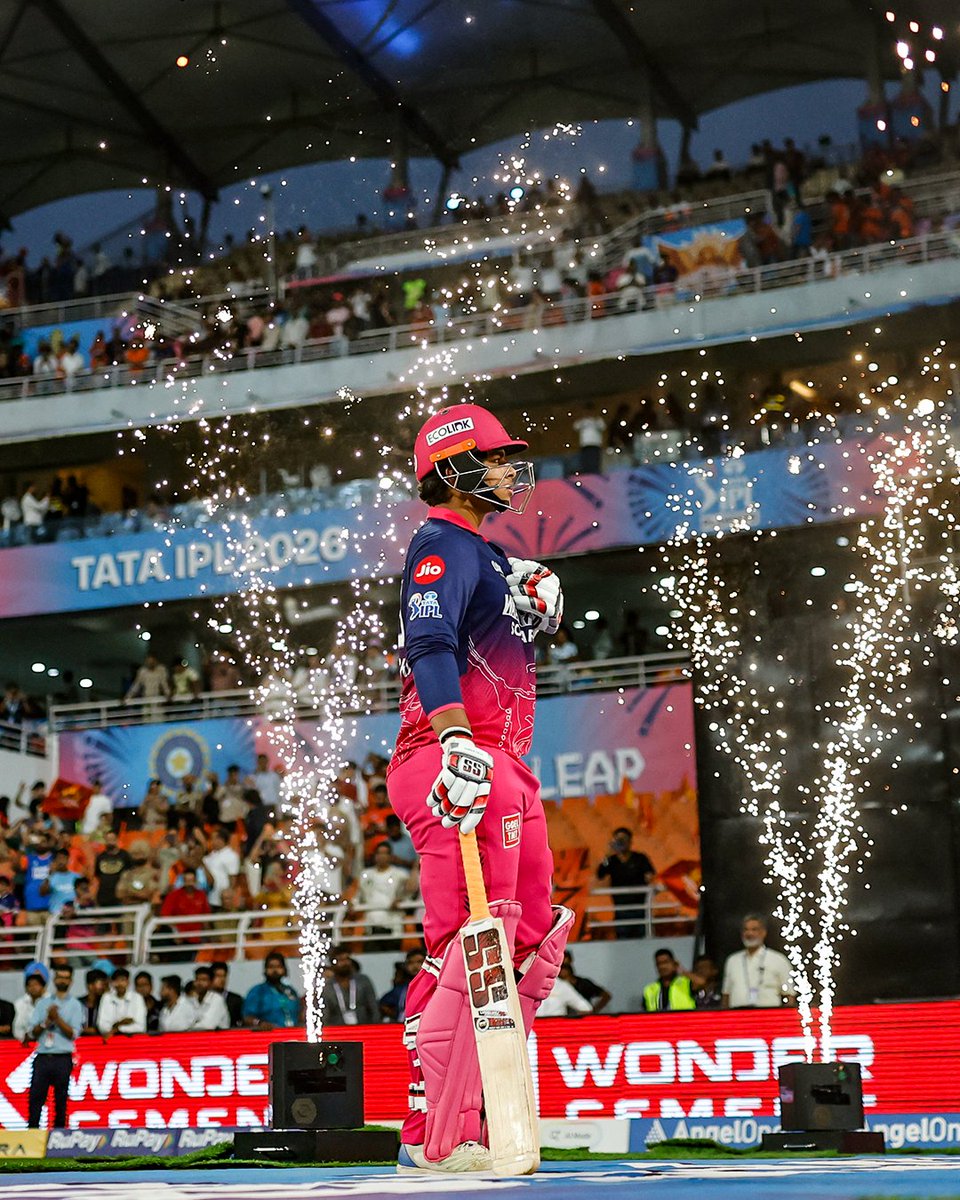 SmrtArvy's tweet photo. When @henrygayle smashed 59 sixes in a single #IPL season, Vaibhav Suryavanshi was just a 2-year-old toddler. 14 years later, that same boy didn't just chase history—he rewrote it. 🤯

​A generational genius. @rajasthanroyals  are truly blessed to have this absolute gem! 💎👑 https://t.co/MtN1THP0l6
